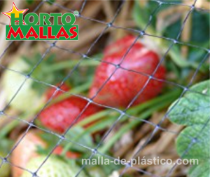 malla de plástico en cultivo
